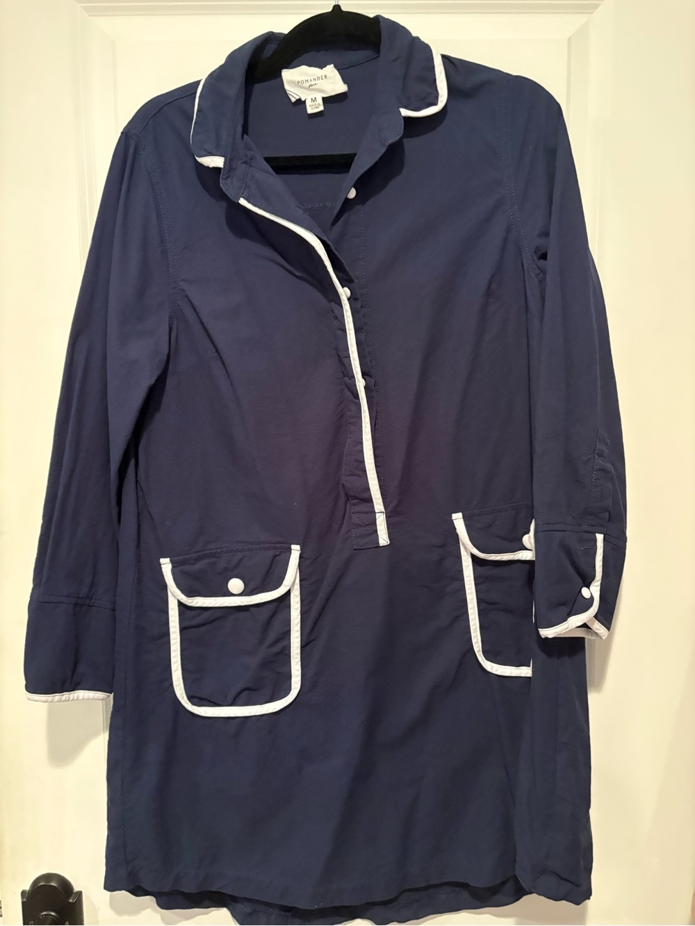 Tuckernuck Pomander Palace Navy Tunic Dress with White Piping